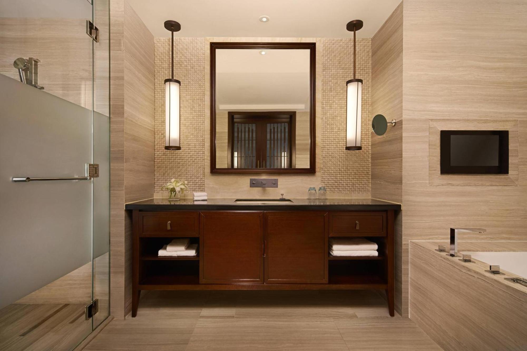 Sheraton Shenzhou Peninsula Resort Ваньнин Экстерьер фото